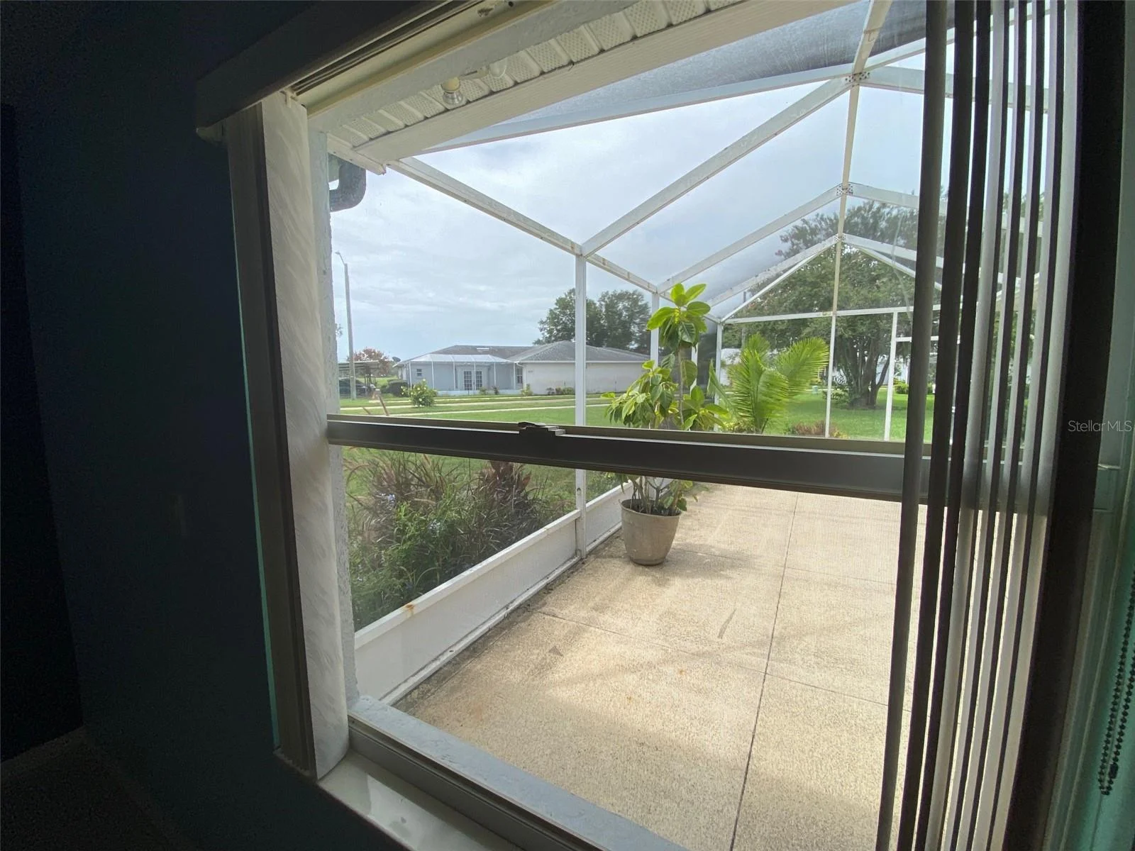 1129 APPLE TER, LEESBURG, FL — photo 29