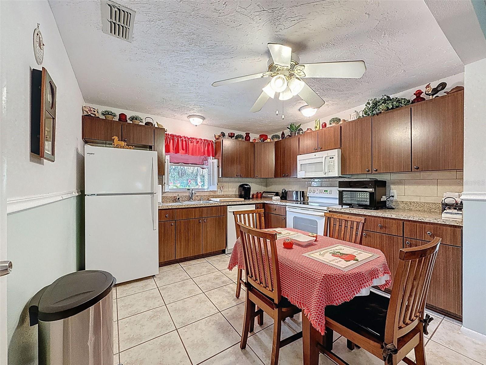 7135 TRENTON PL, NEW PORT RICHEY, FL — photo 3