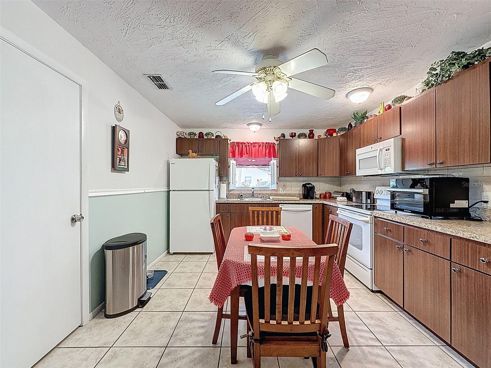 7135 TRENTON PL, NEW PORT RICHEY, FL — photo 12