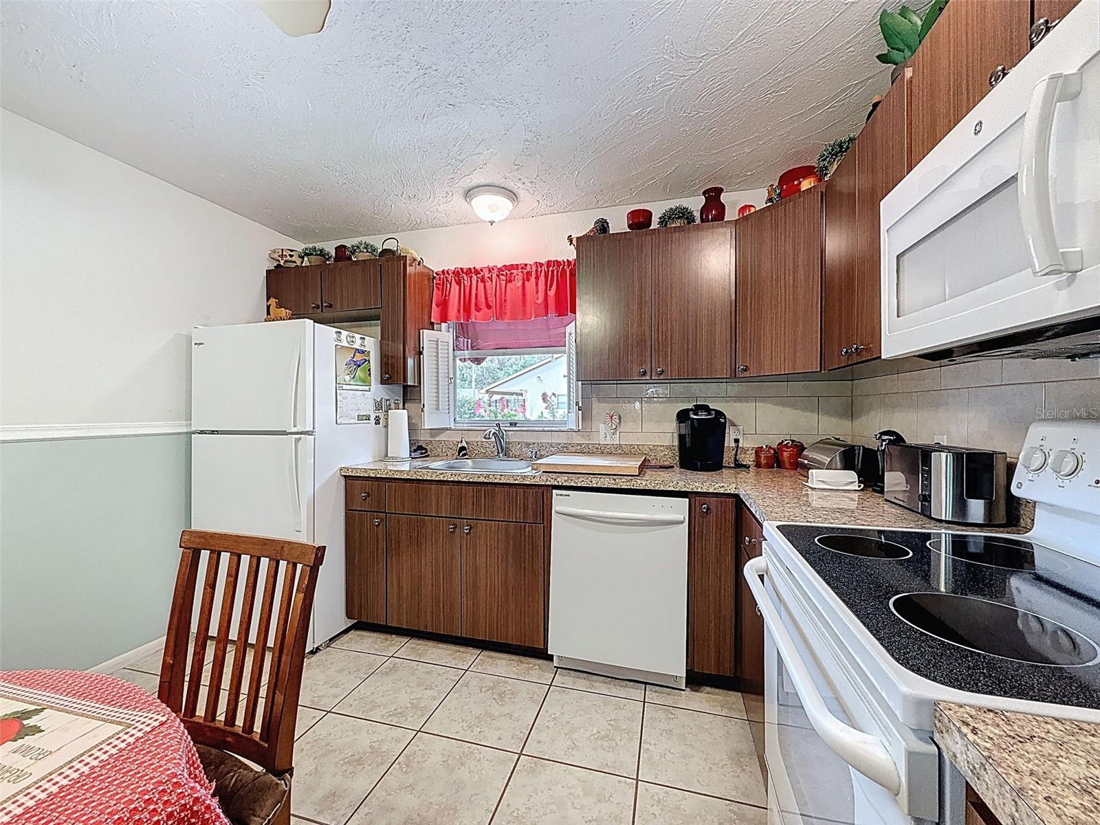 7135 TRENTON PL, NEW PORT RICHEY, FL — photo 13