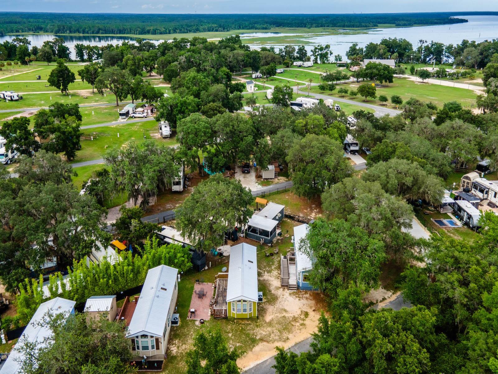 15991 NE 243RD PLACE RD #32, FORT MC COY, FL