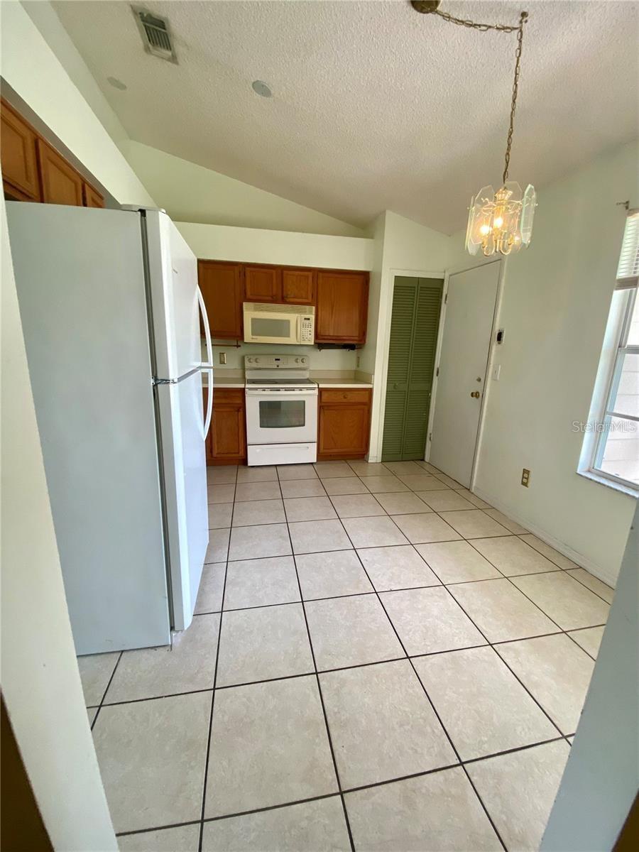 5230 CLARION OAKS DR, ORLANDO, FL — photo 3