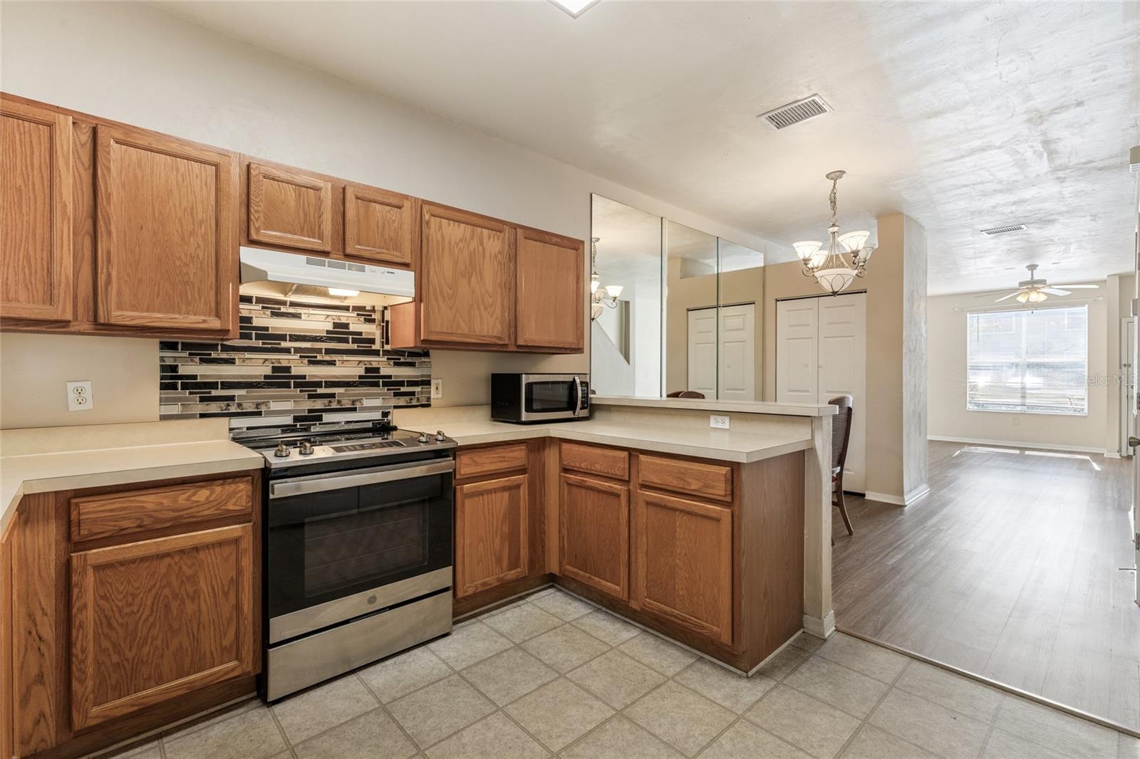 3901 SW 20TH AVE #806, GAINESVILLE, FL — photo 9