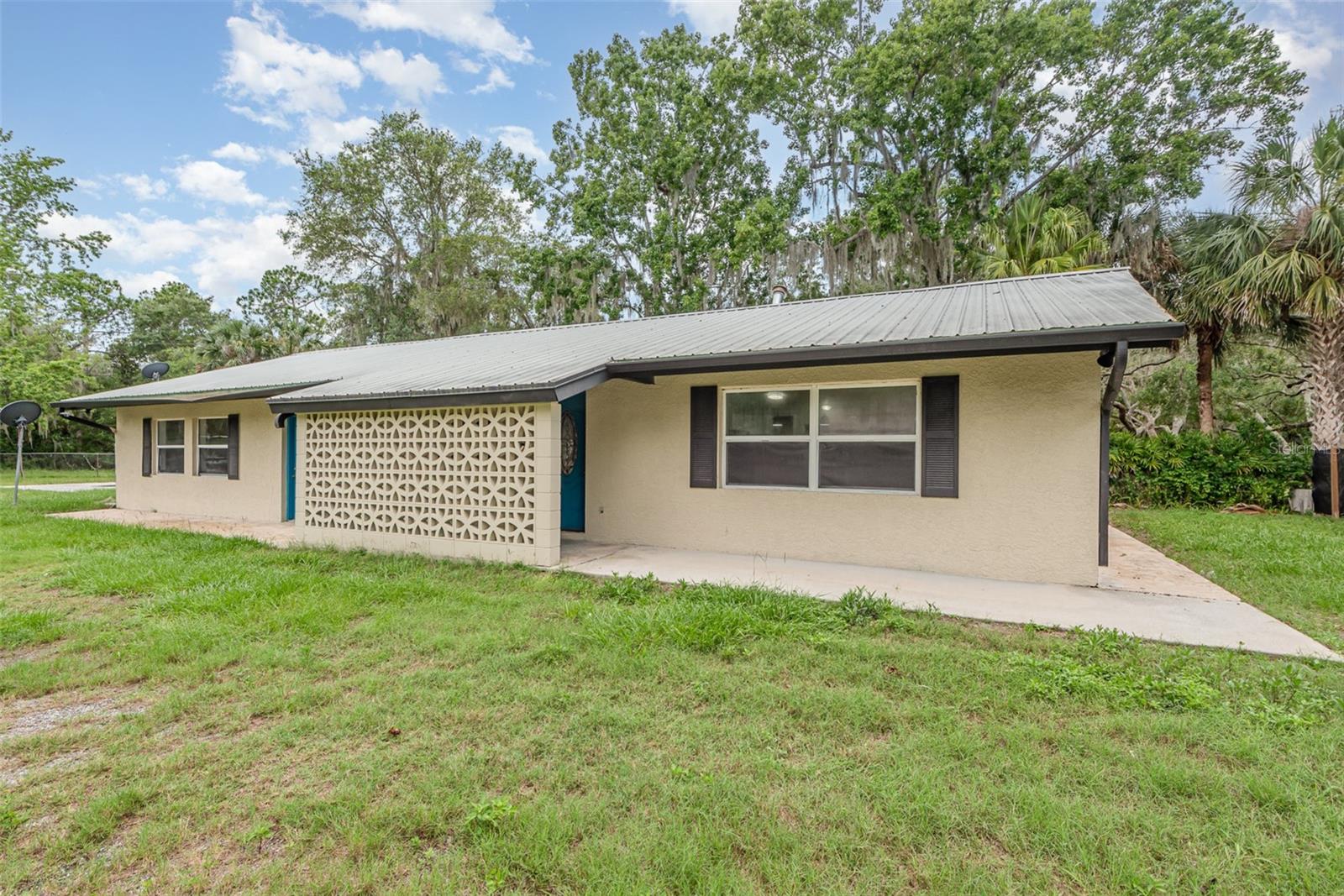 4085 CYPRESS BEND, GENEVA, FL — photo 2