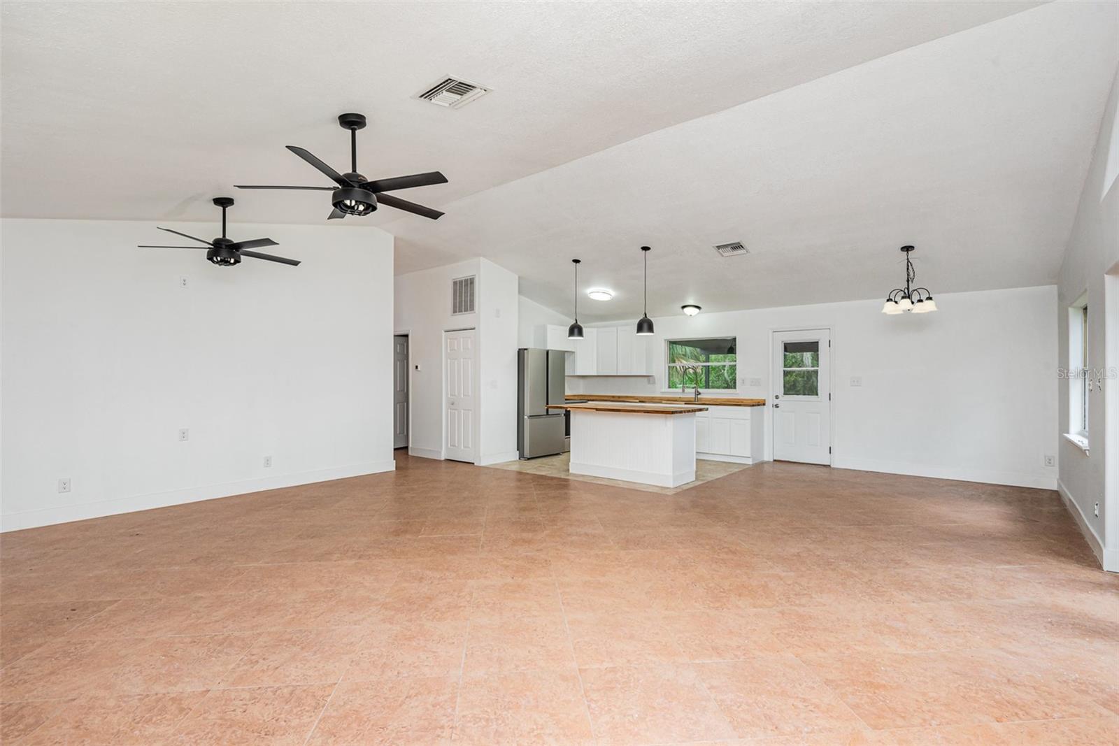 4085 CYPRESS BEND, GENEVA, FL — photo 5
