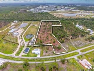 24540 YACHT CLUB BLVD, PUNTA GORDA, FL — photo 3