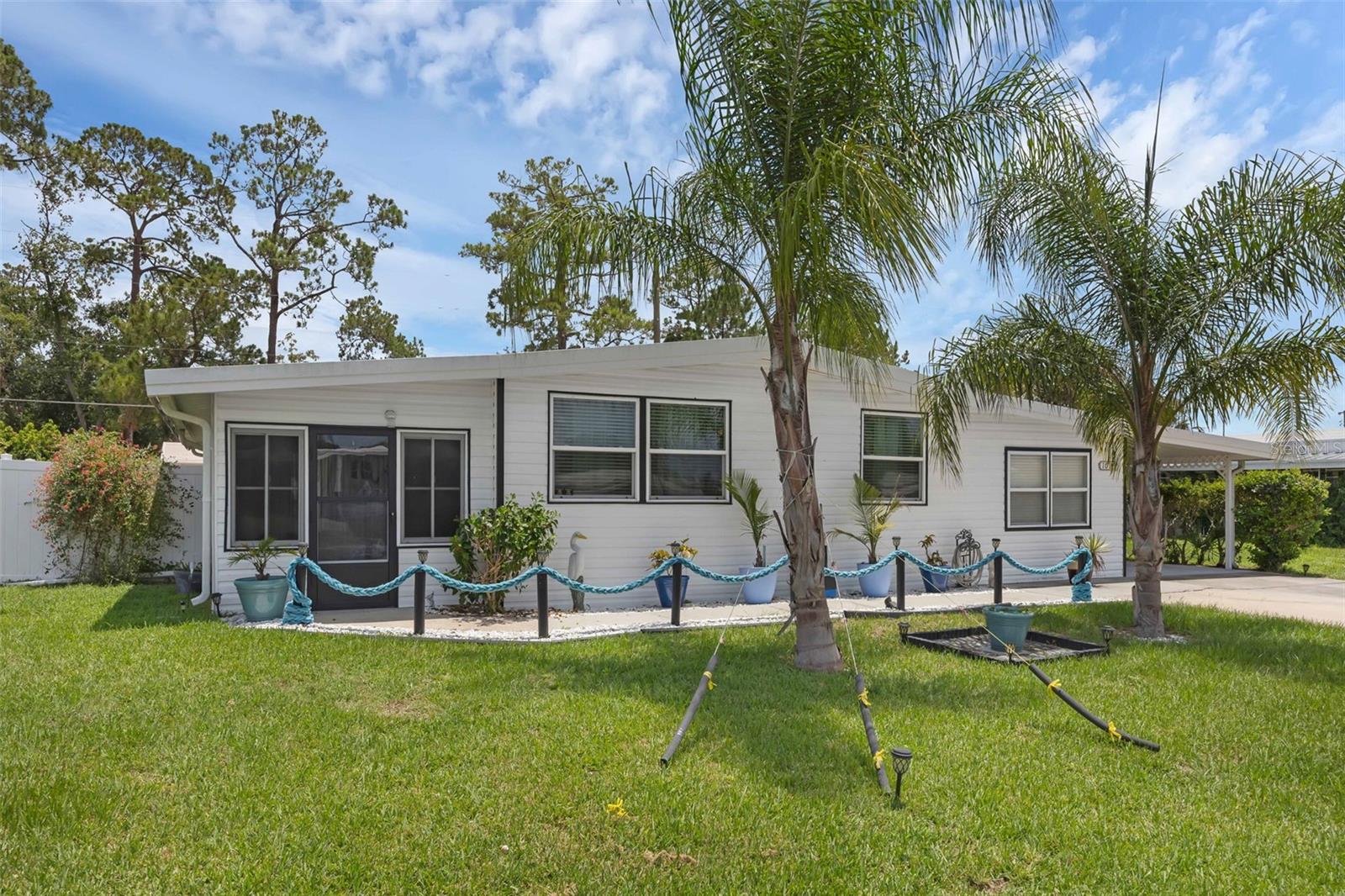 1025 CAPELLA DR, TAVARES, FL — photo 4
