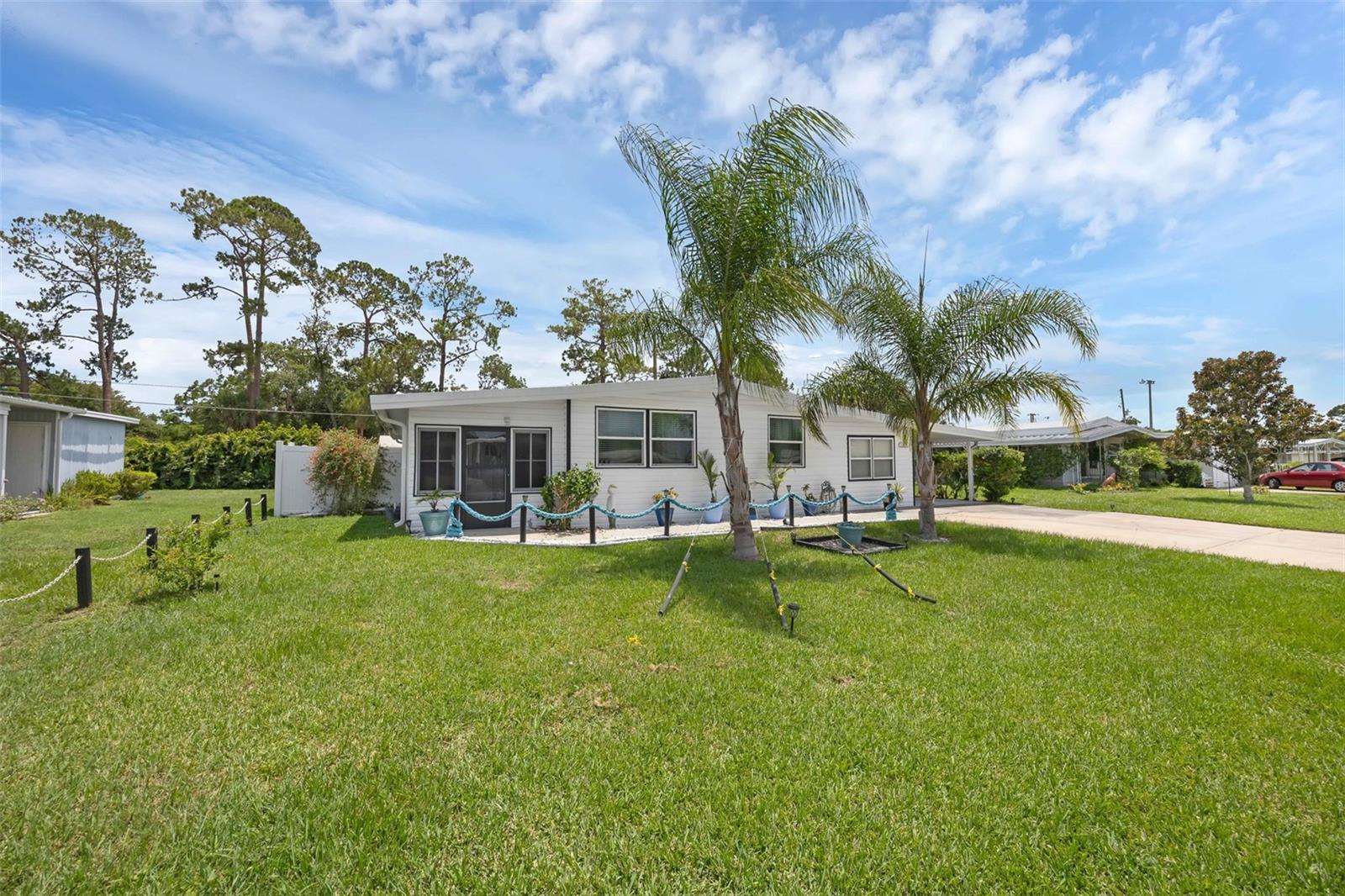 1025 CAPELLA DR, TAVARES, FL — photo 5