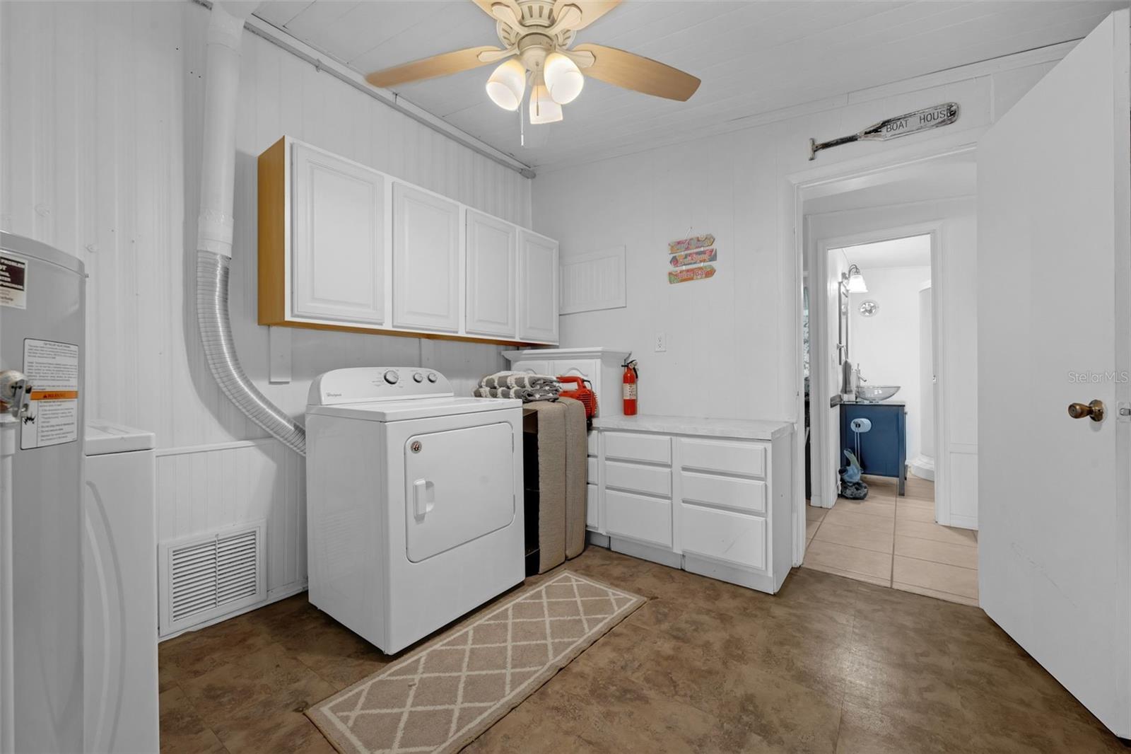 1025 CAPELLA DR, TAVARES, FL — photo 49