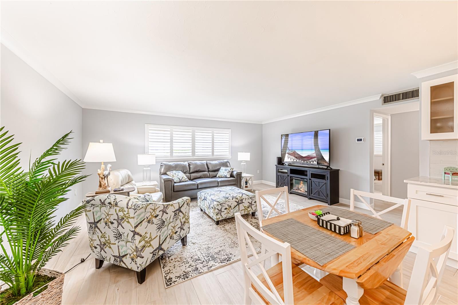 616 FLAMINGO DR #102, VENICE, FL — photo 11
