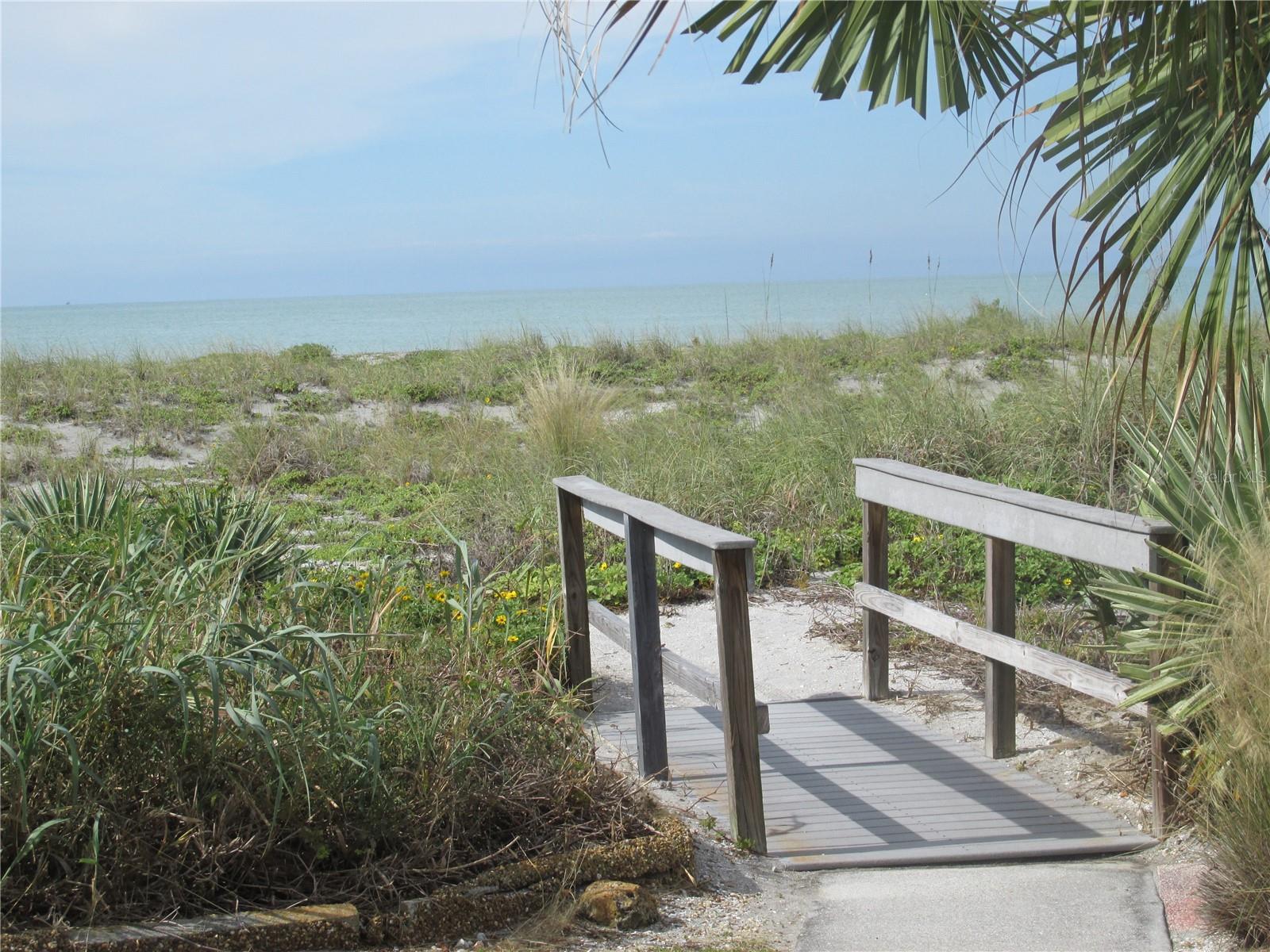 616 FLAMINGO DR #102, VENICE, FL — photo 28