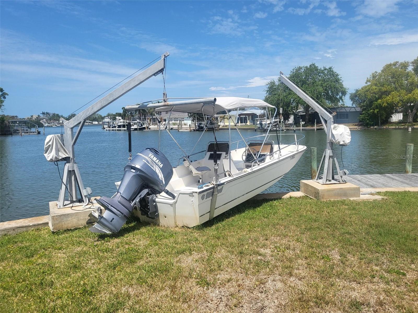 3995 SOUTH CIR, LARGO, FL — photo 17