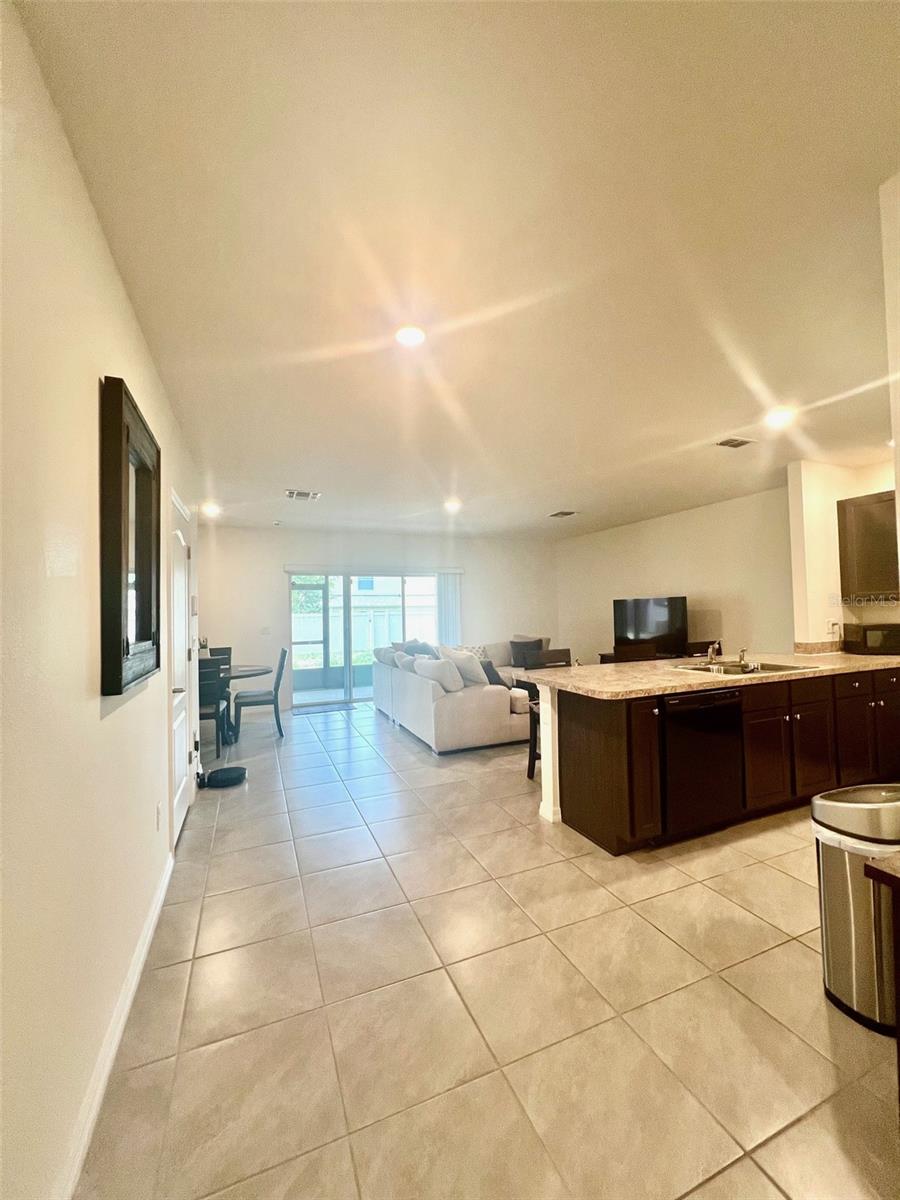 9033 ALBA LN, KISSIMMEE, FL — photo 4