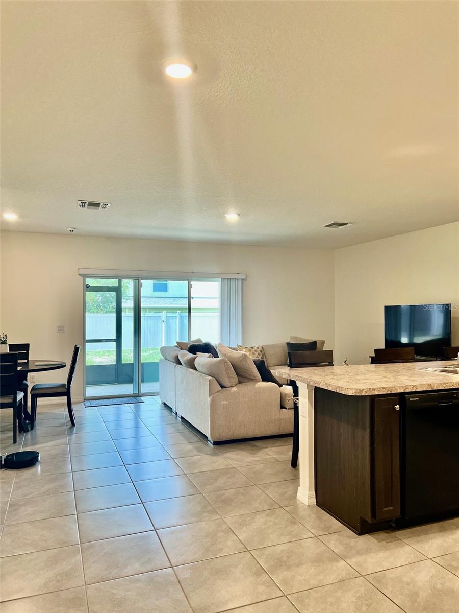 9033 ALBA LN, KISSIMMEE, FL — photo 5