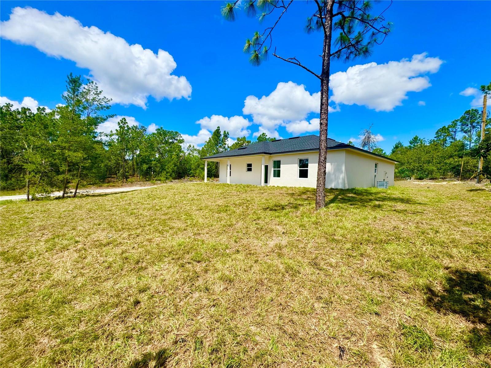 9835 N ESSEX TER, DUNNELLON, FL — photo 12