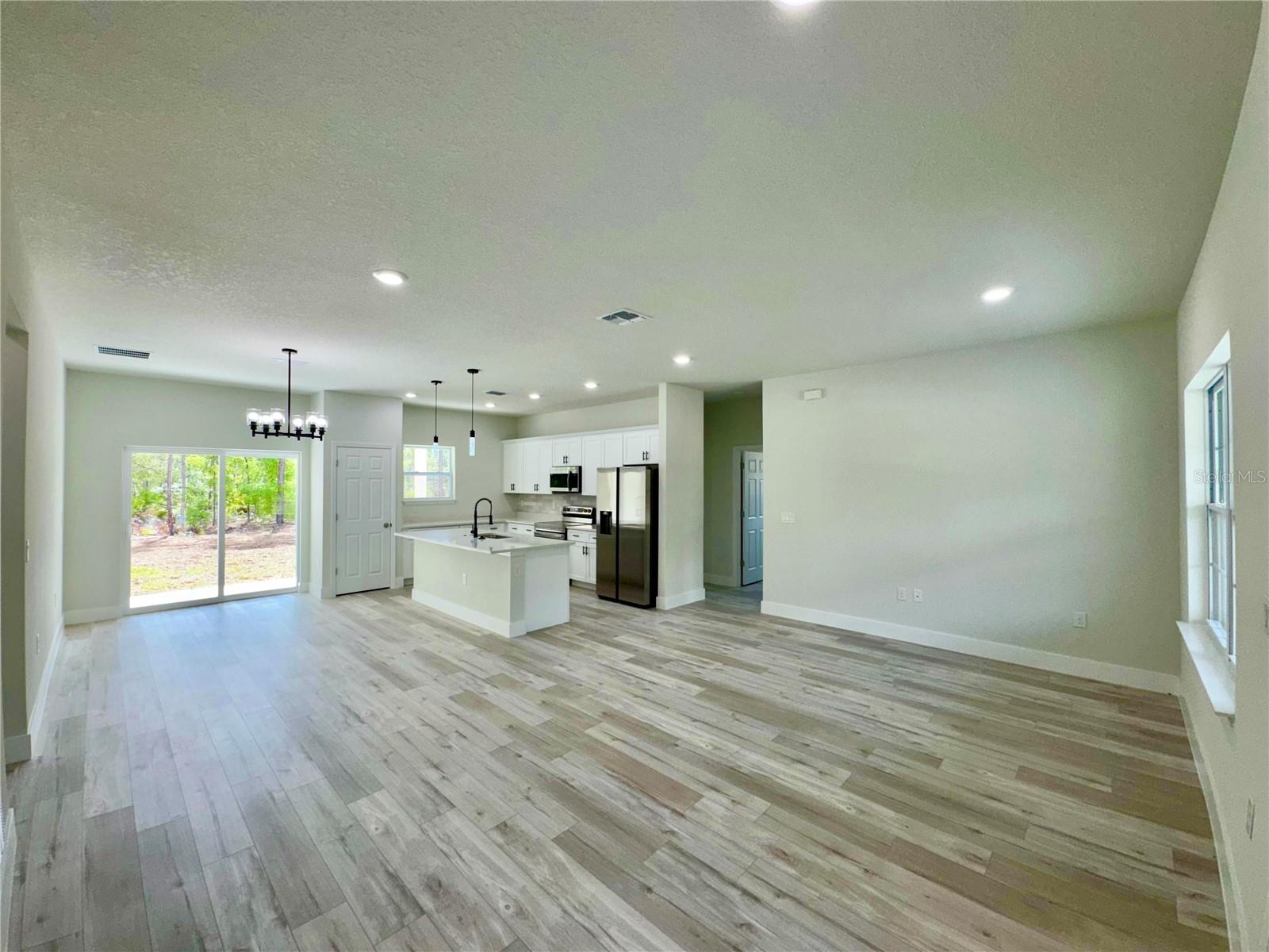 9835 N ESSEX TER, DUNNELLON, FL — photo 17