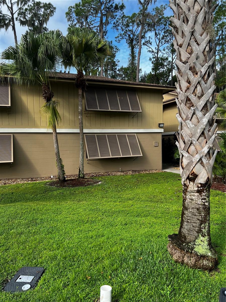 120 HIBISCUS WOODS CT #11B, DELTONA, FL