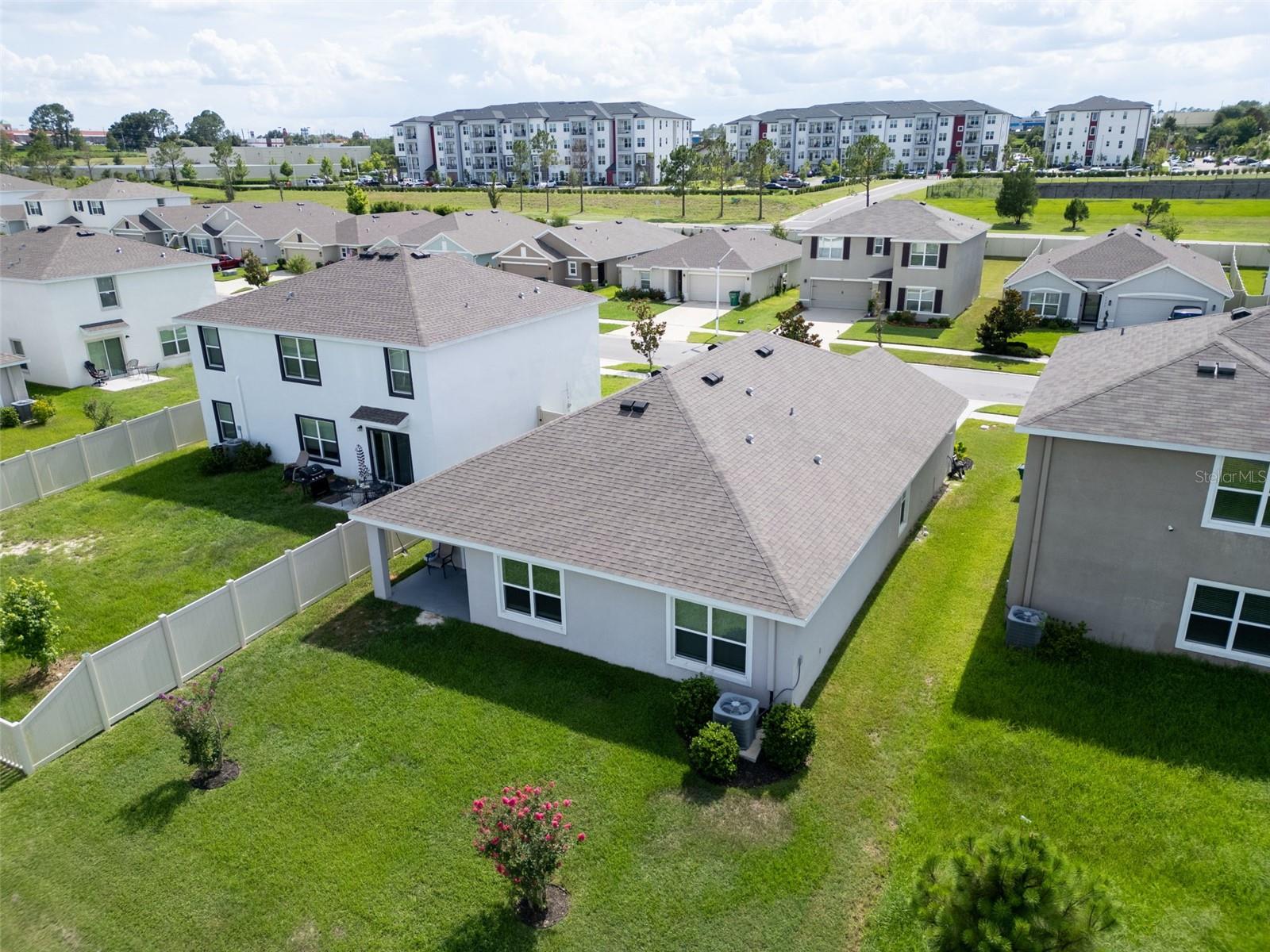 7774 SAIL CLOVER LN, ZEPHYRHILLS, FL — photo 47