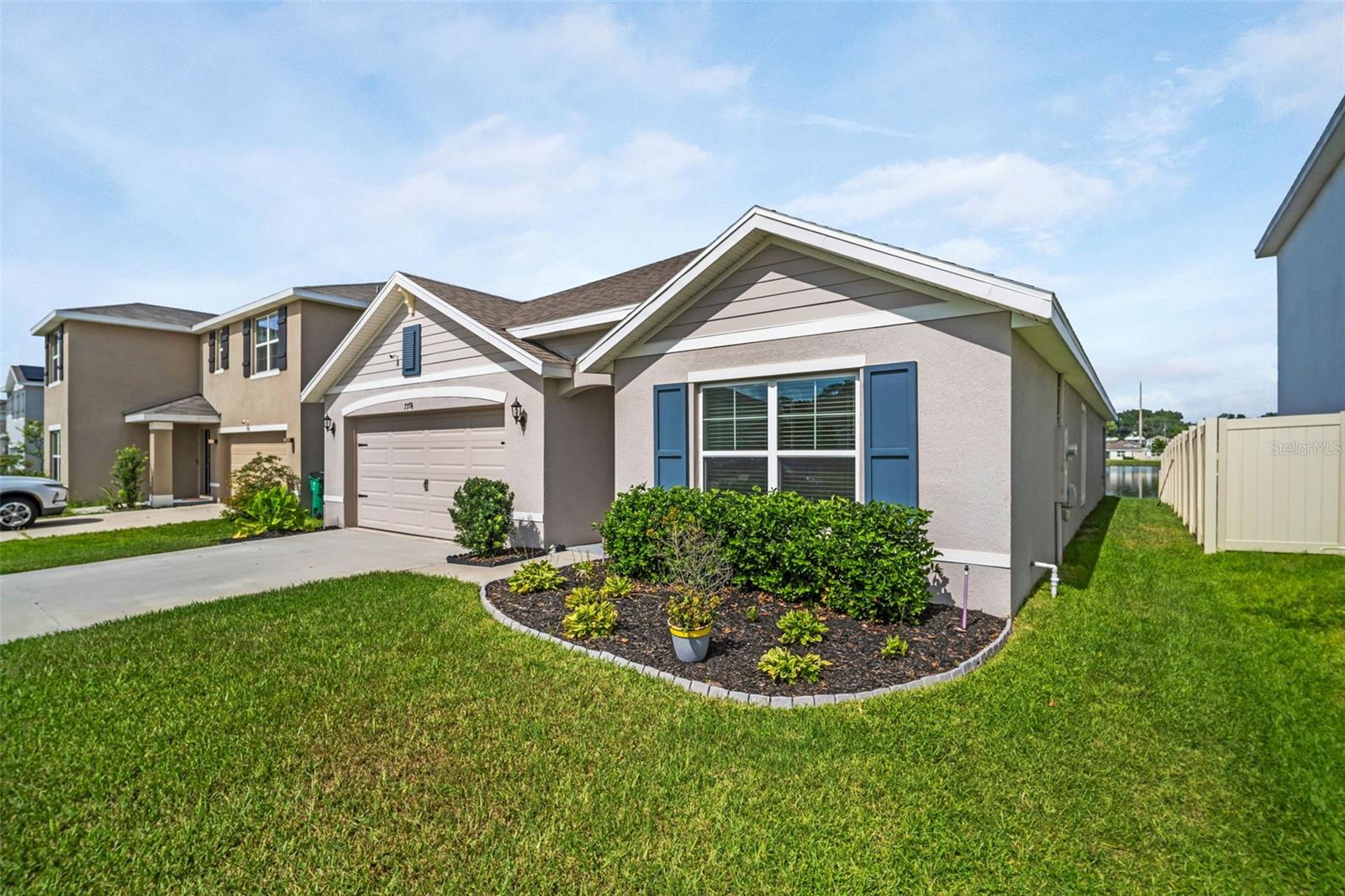 7774 SAIL CLOVER LN, ZEPHYRHILLS, FL — photo 8