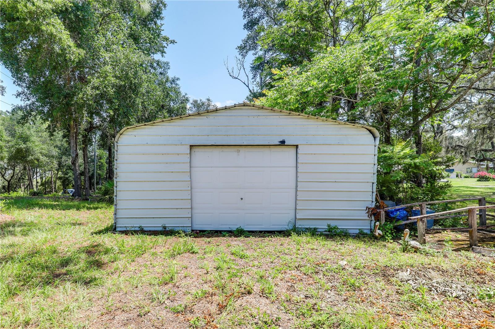 104 CARTER WHITTAKER LN, POMONA PARK, FL — photo 14