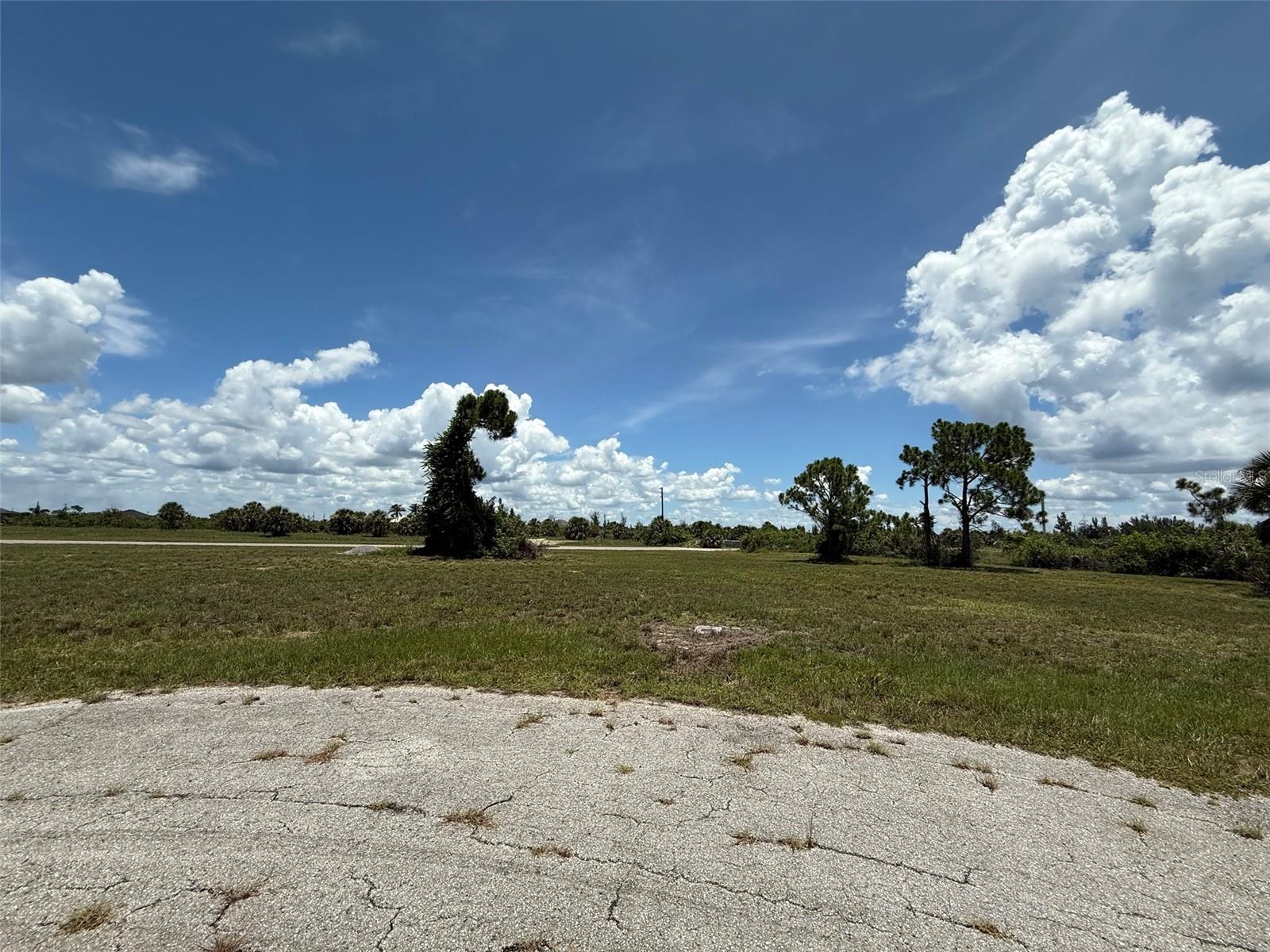 18 SATINWOOD PL, PLACIDA, FL — photo 2