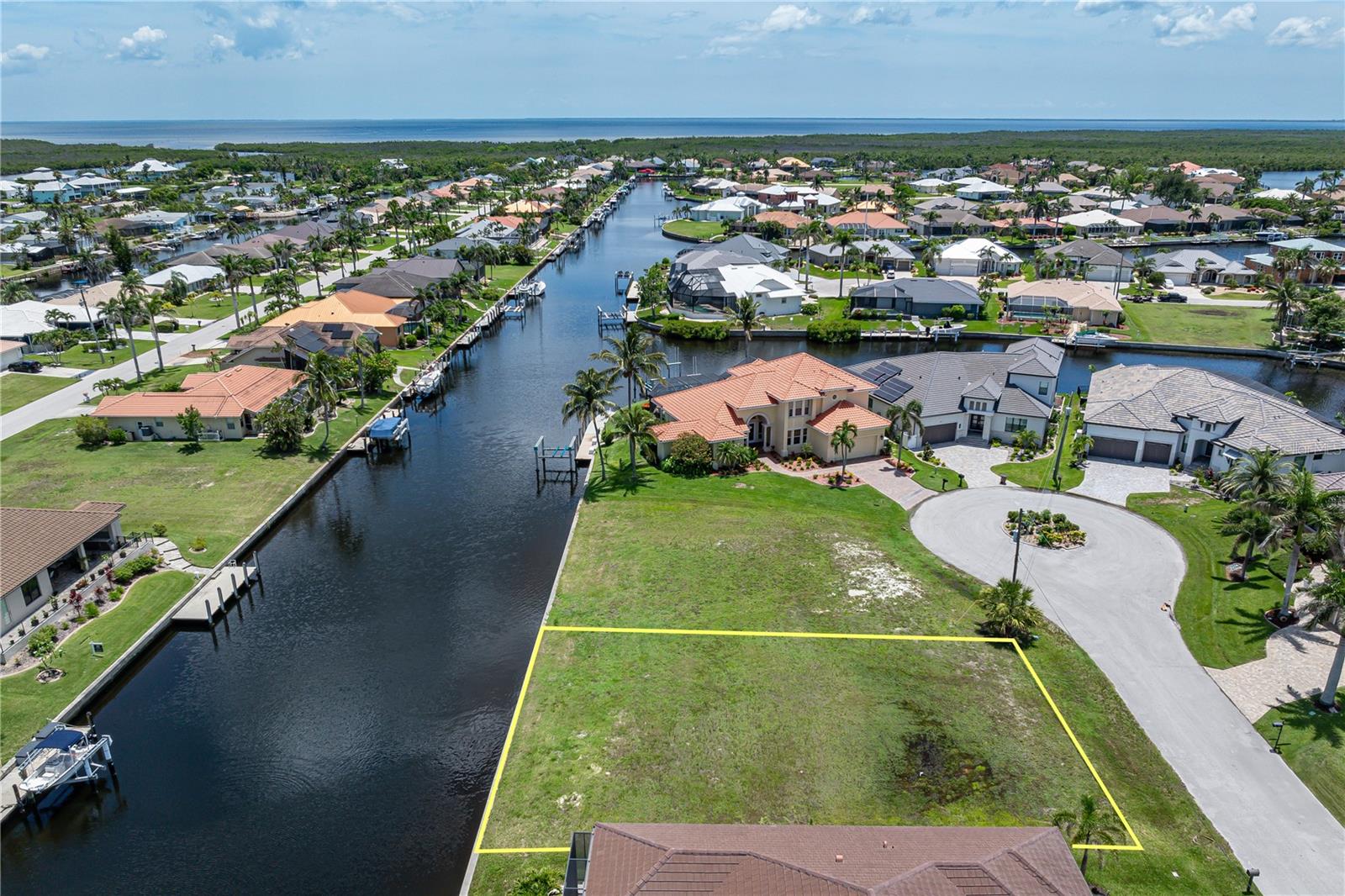 1237 WHIPPOORWILL CT, PUNTA GORDA, FL — photo 4