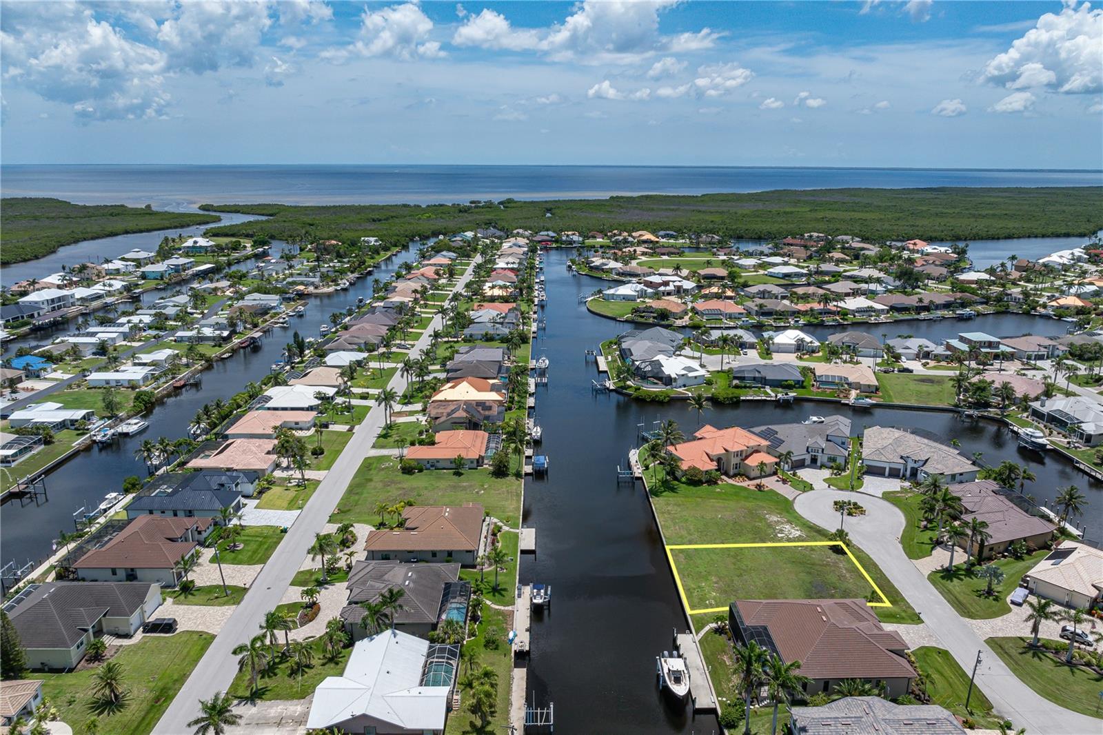 1237 WHIPPOORWILL CT, PUNTA GORDA, FL — photo 9