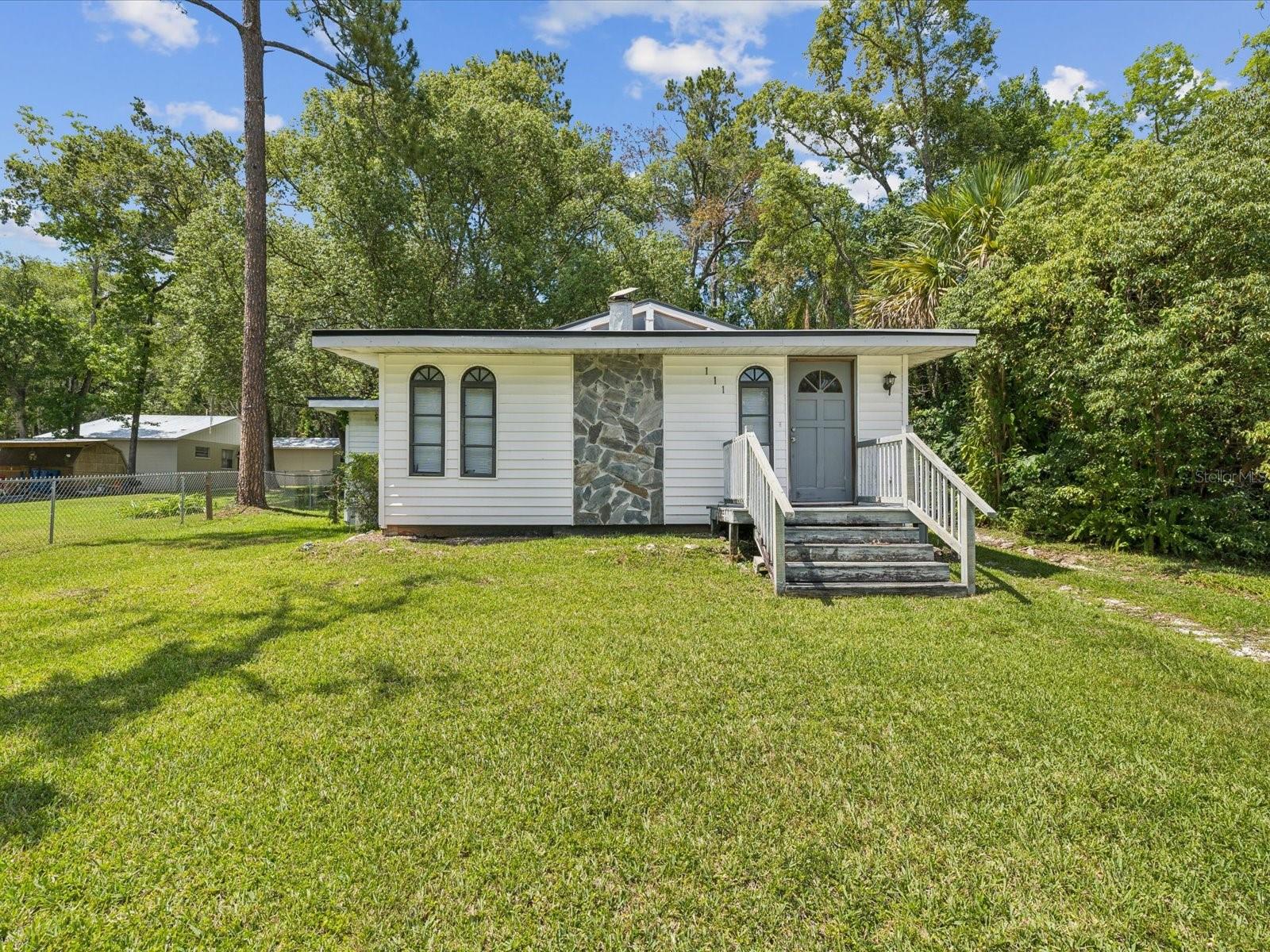 111 E EARLY ST, BROOKSVILLE, FL