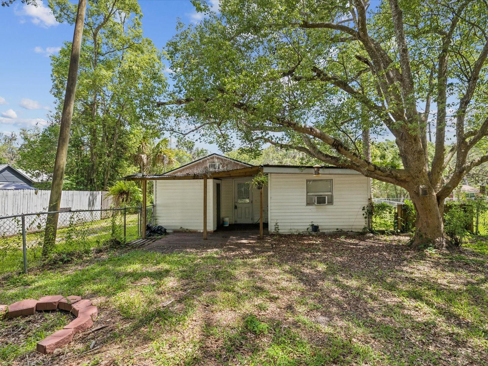 111 E EARLY ST, BROOKSVILLE, FL — photo 3