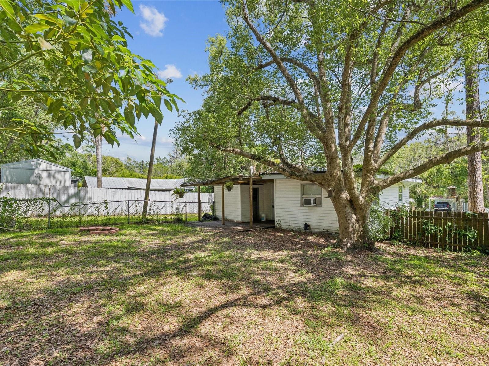 111 E EARLY ST, BROOKSVILLE, FL — photo 4