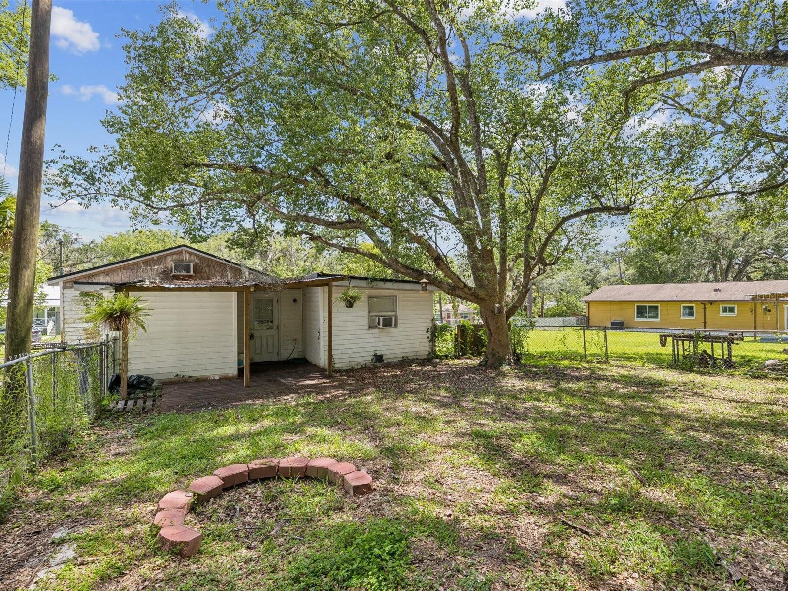 111 E EARLY ST, BROOKSVILLE, FL — photo 5