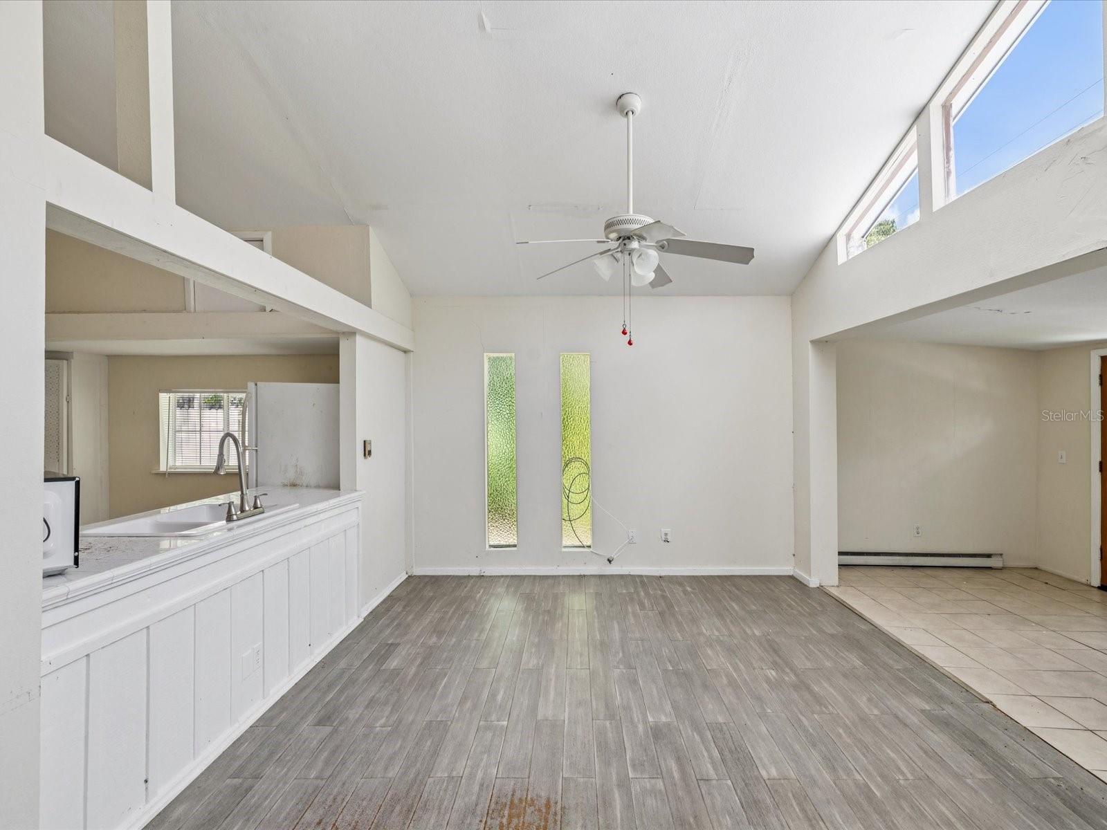 111 E EARLY ST, BROOKSVILLE, FL — photo 11