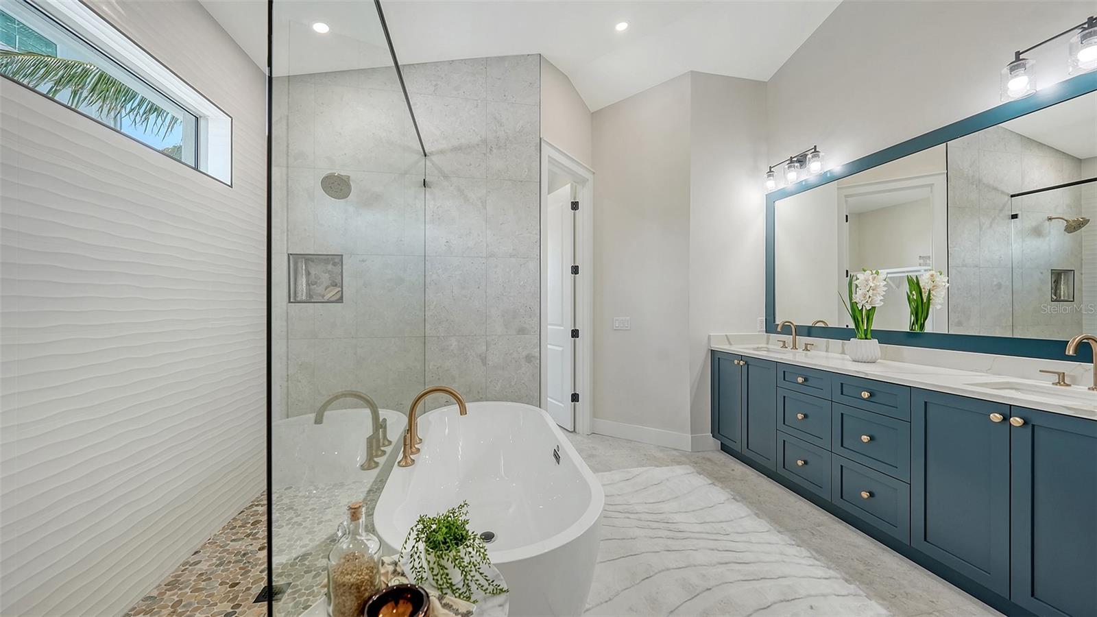 8009 20TH PL W, BRADENTON, FL — photo 27