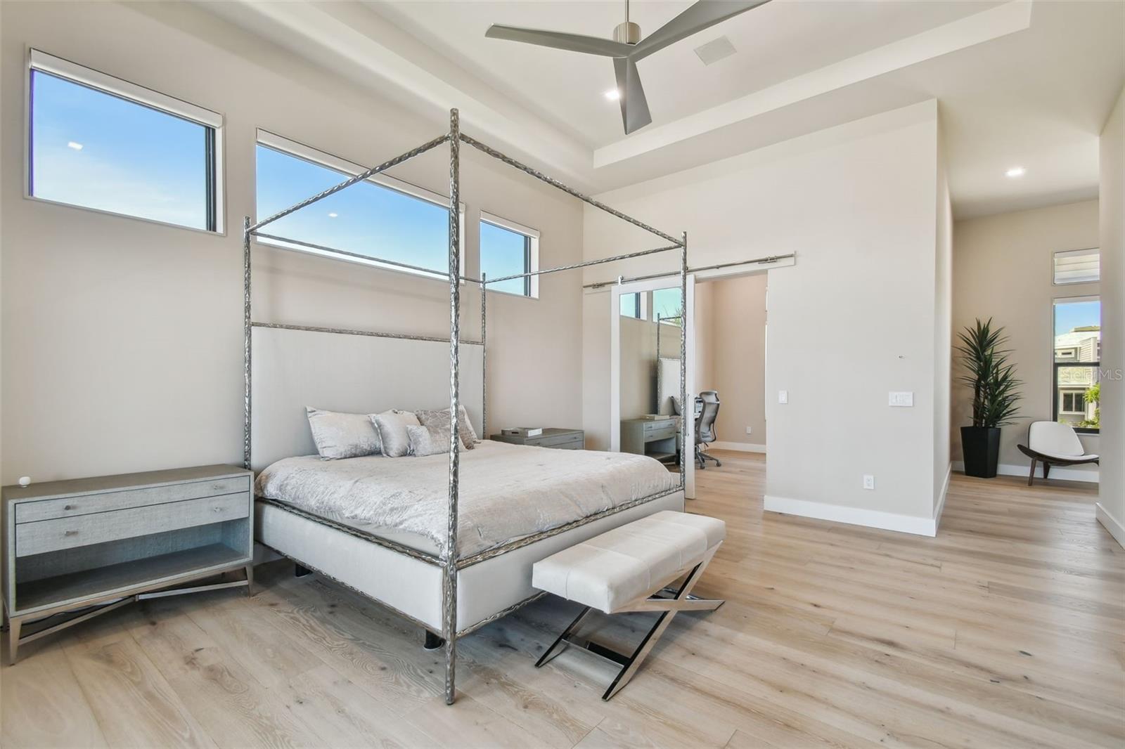 105 9TH ST E, TIERRA VERDE, FL — photo 36