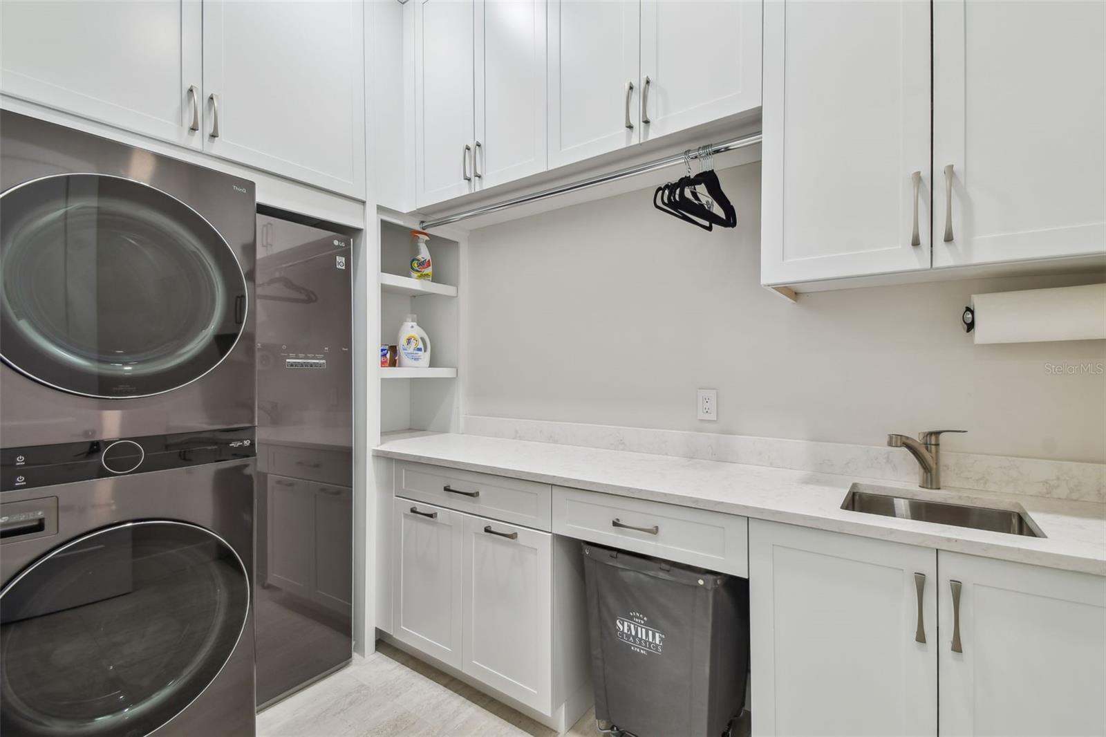 105 9TH ST E, TIERRA VERDE, FL — photo 49