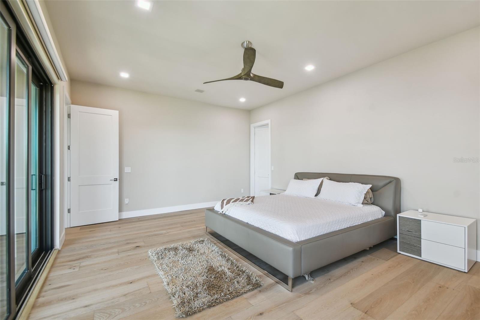 105 9TH ST E, TIERRA VERDE, FL — photo 70
