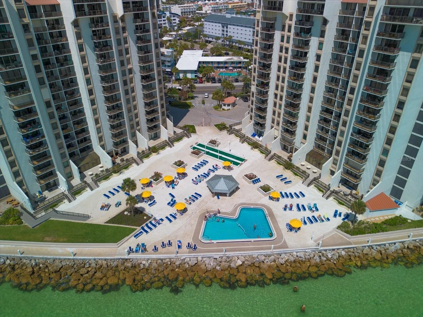 440 S GULFVIEW BLVD #701, CLEARWATER BEACH, FL — photo 27