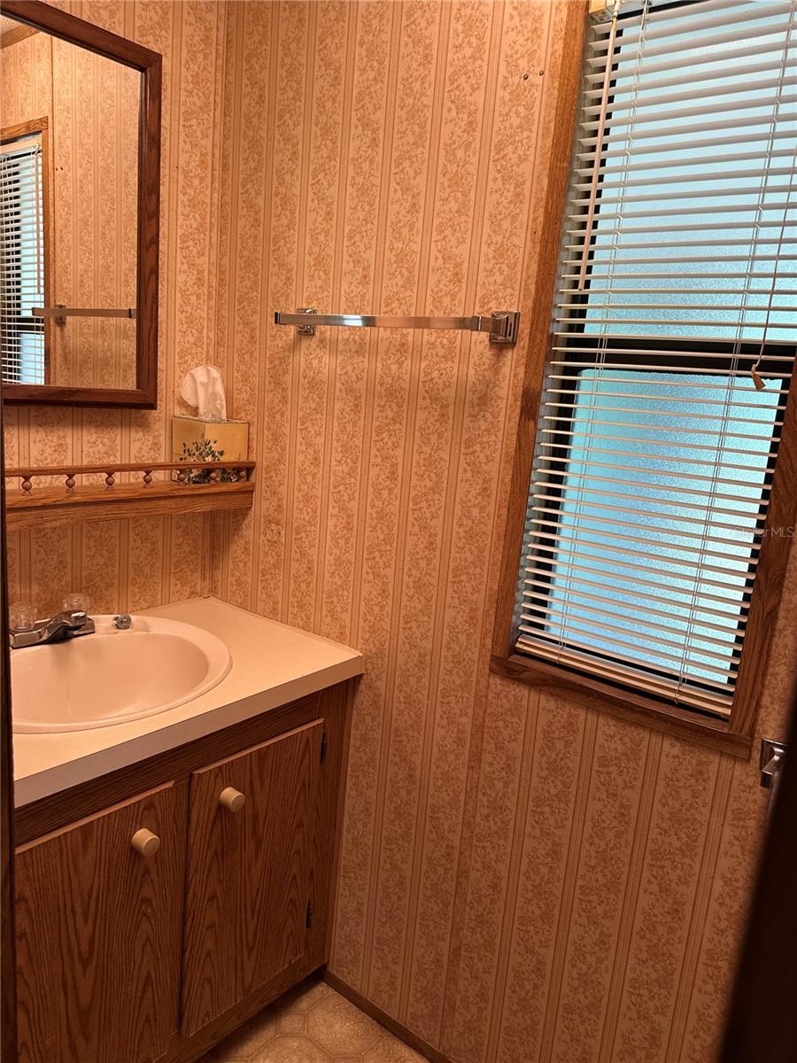 13059 NE 44TH LN, SILVER SPRINGS, FL — photo 15