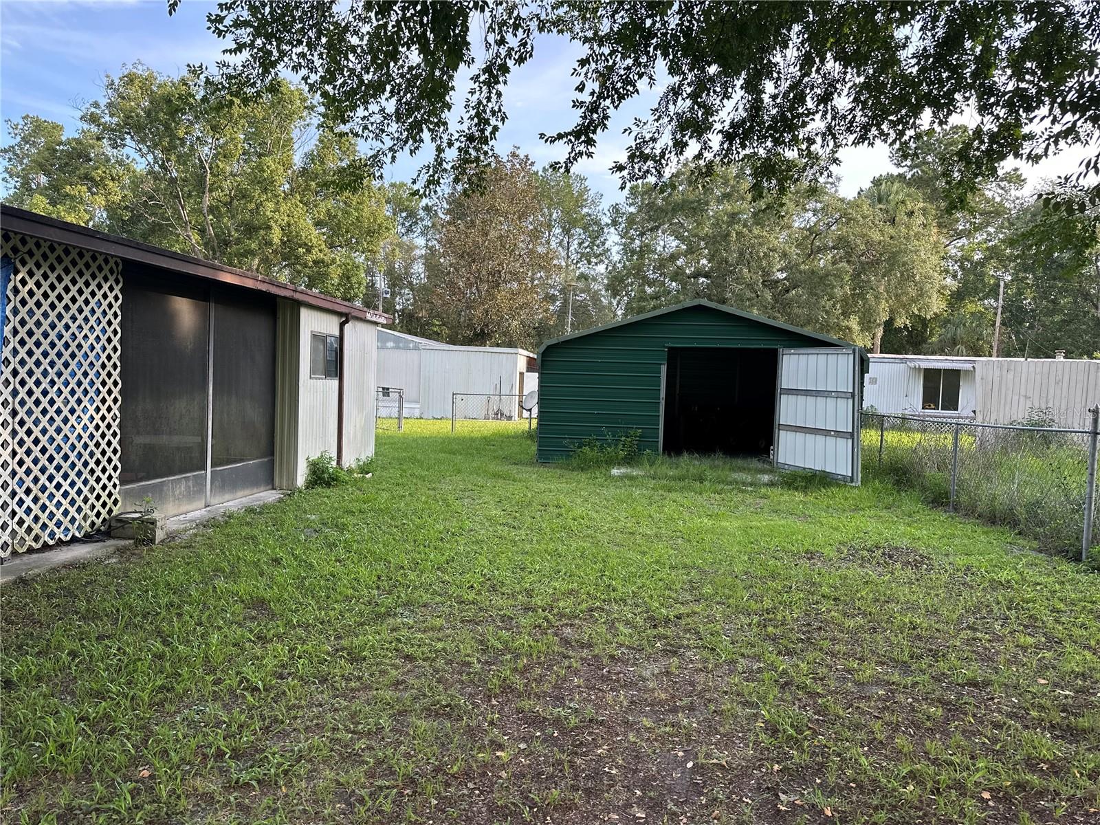 13059 NE 44TH LN, SILVER SPRINGS, FL — photo 25