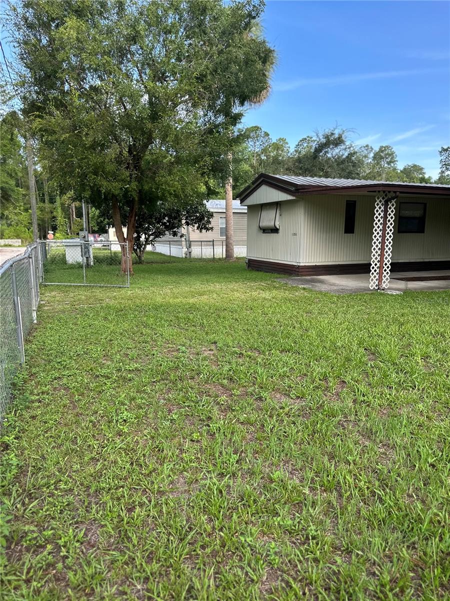 13059 NE 44TH LN, SILVER SPRINGS, FL — photo 31
