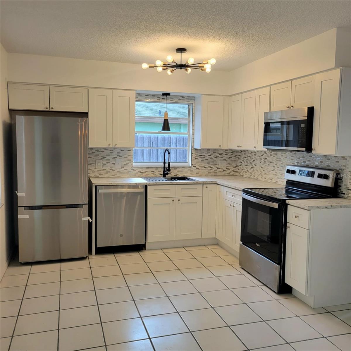 8504 LAFITTE DR, HUDSON, FL — photo 3