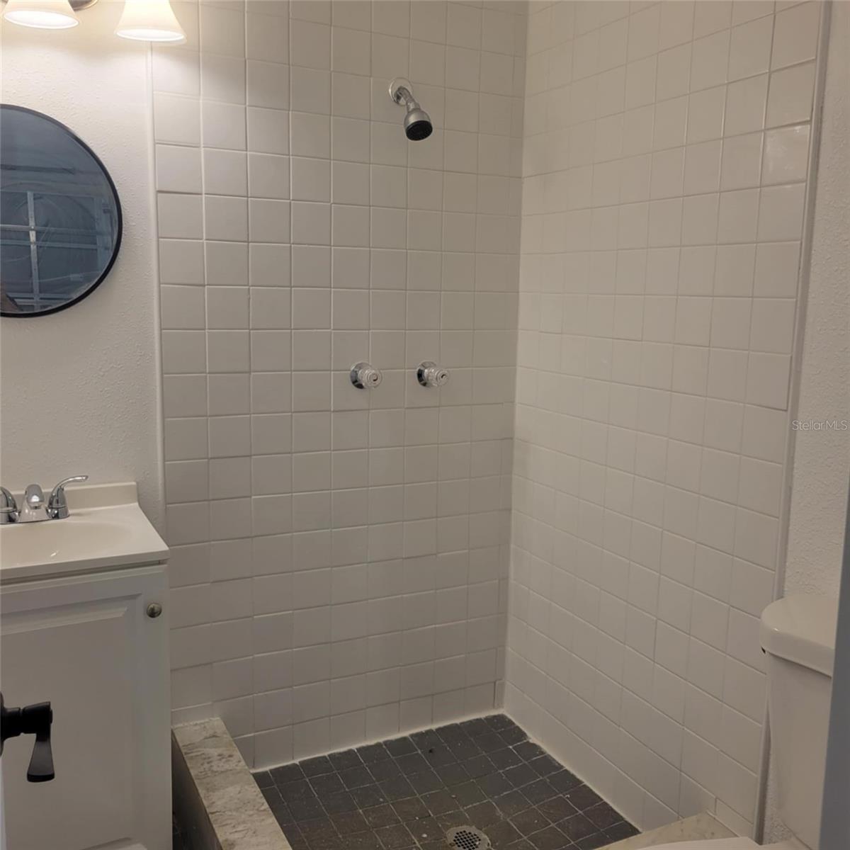 8504 LAFITTE DR, HUDSON, FL — photo 10