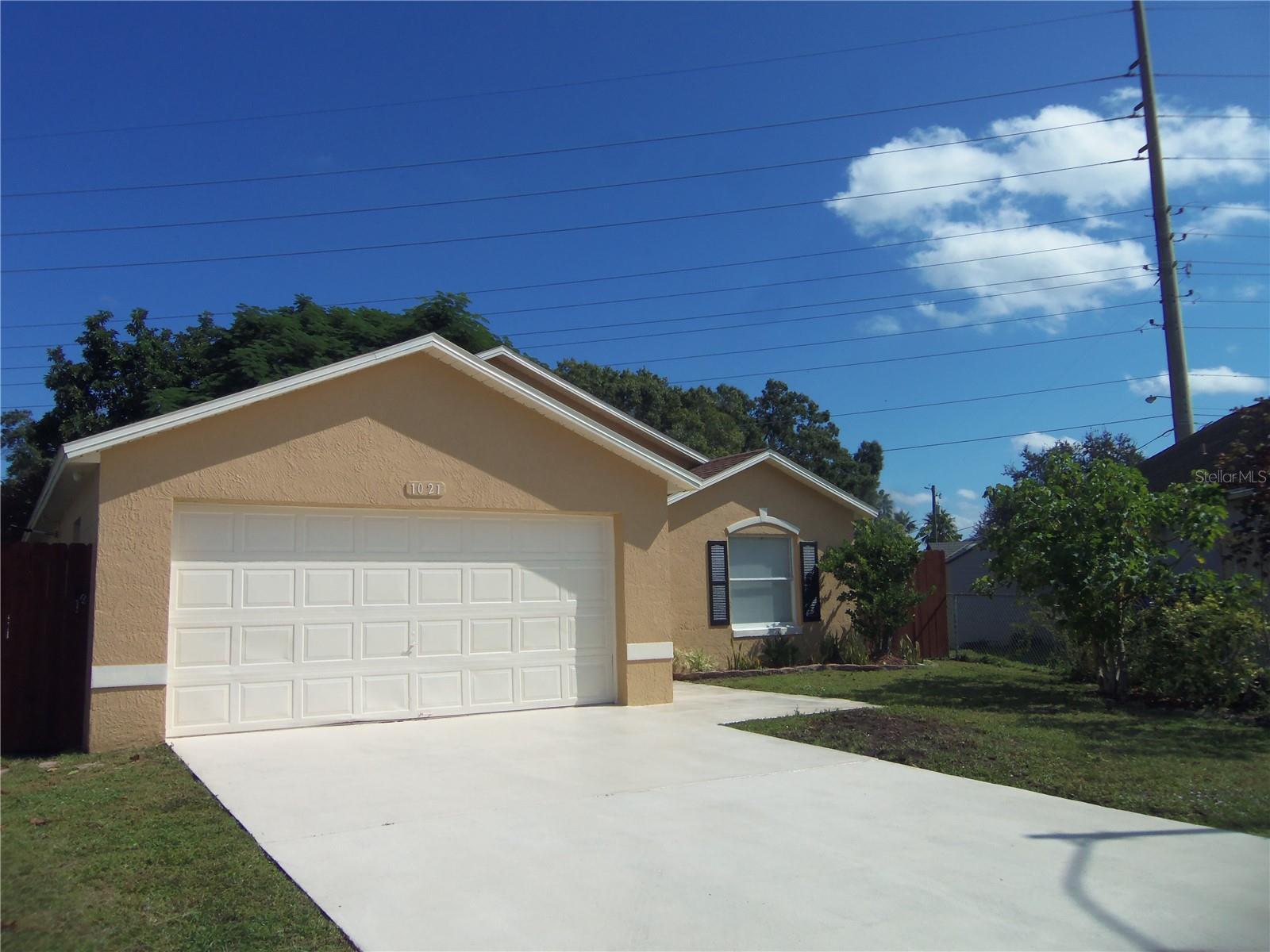 1021 GOLFSIDE CT, KISSIMMEE, FL — photo 3