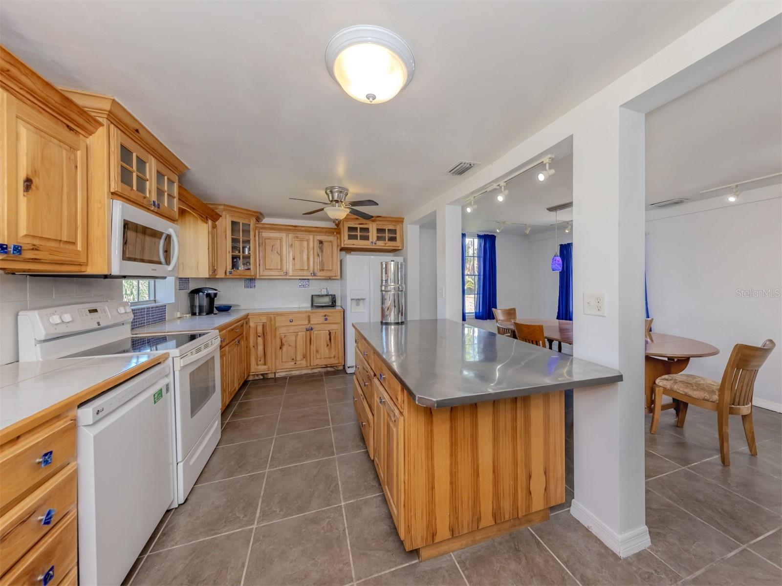 305 CHAUNCEY AVE, BRADENTON, FL — photo 11