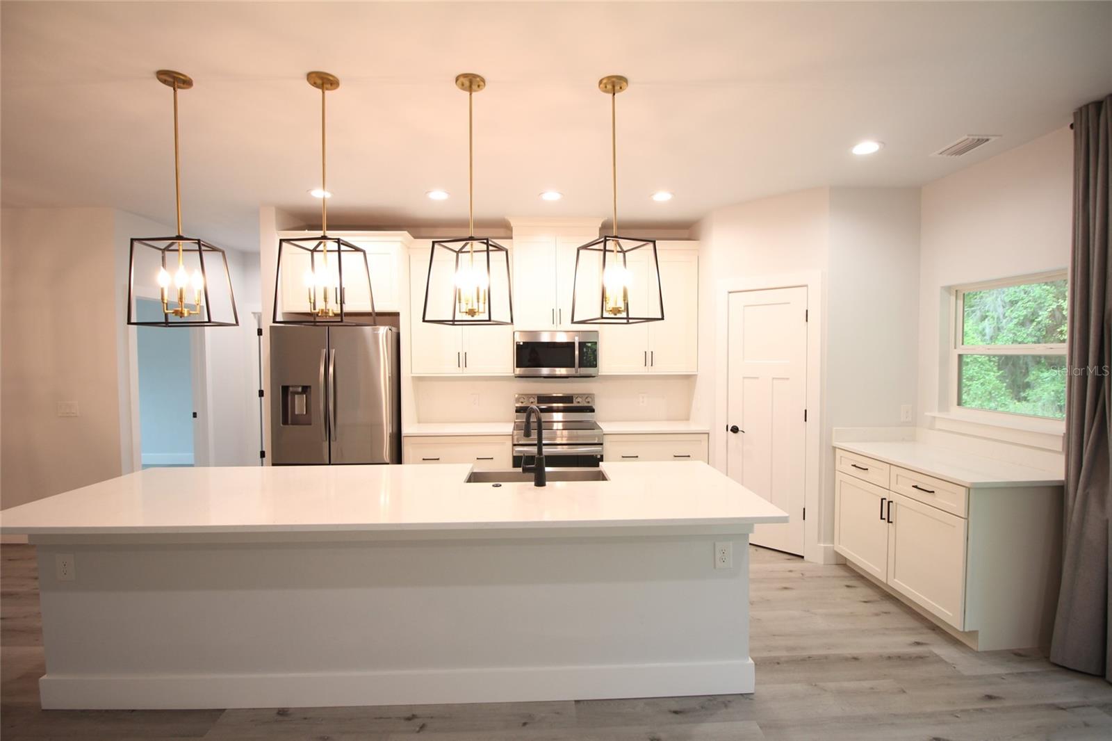 4102 NW 26TH DR, GAINESVILLE, FL — photo 7