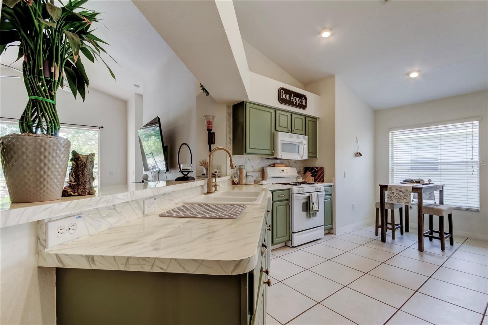 4522 LISETTE CIR, BROOKSVILLE, FL — photo 37