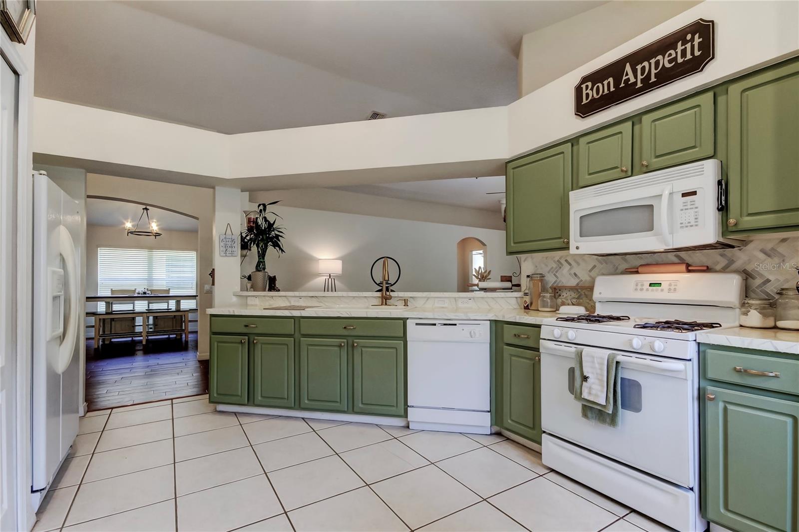 4522 LISETTE CIR, BROOKSVILLE, FL — photo 81