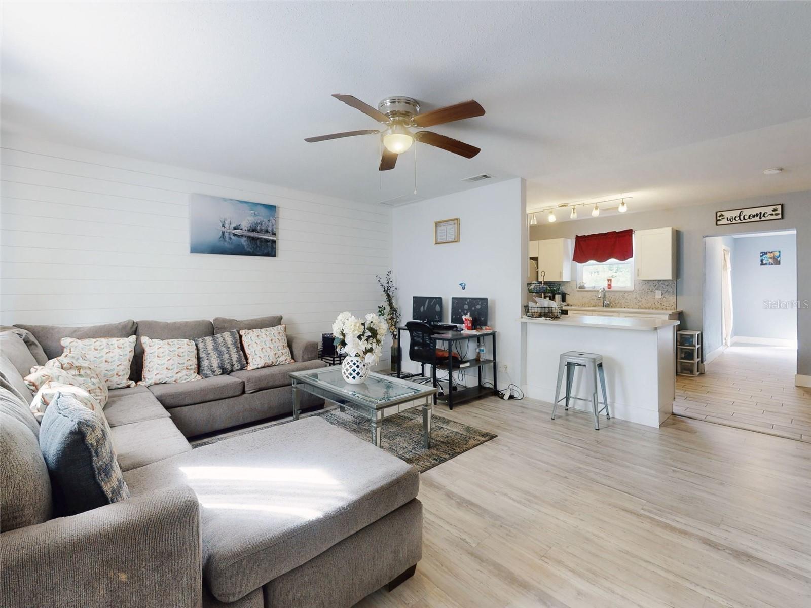 5476 W BAYSHORE DR, PORT ORANGE, FL — photo 2