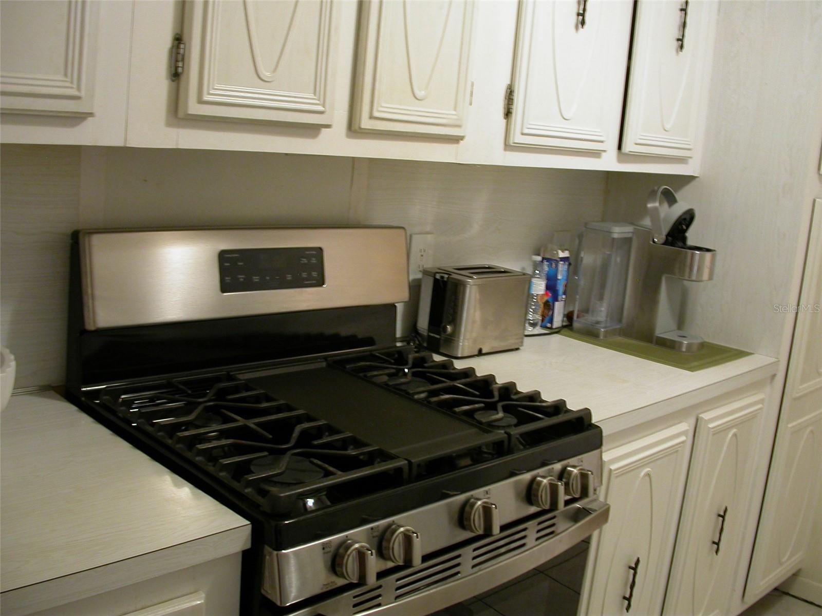 5217 81ST ST N #22, ST PETERSBURG, FL — photo 13