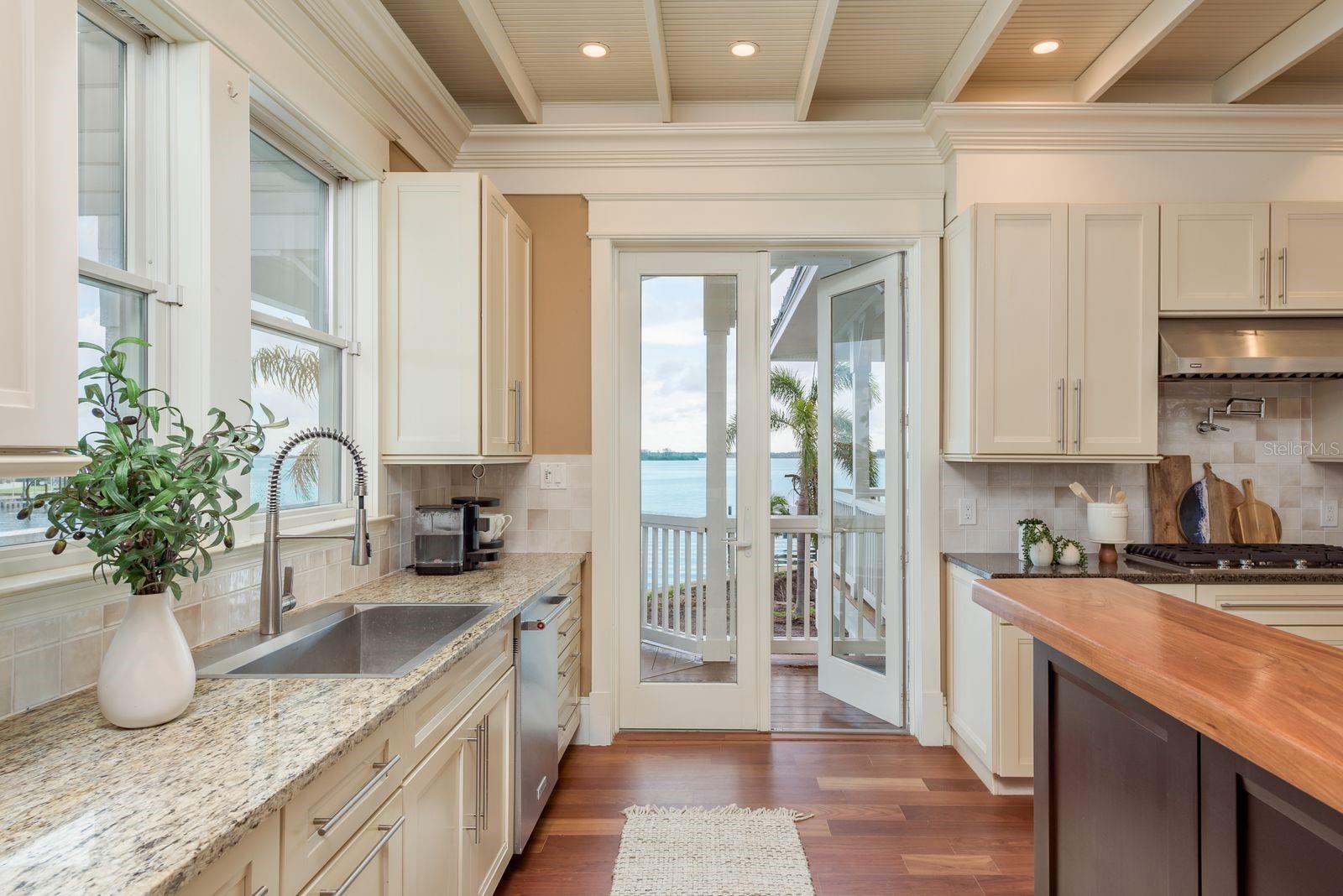 442 MIDWAY IS, CLEARWATER BEACH, FL — photo 21